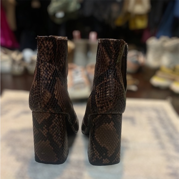 Steve Madden Booties. Size 7. Worn once. - Picture 2 of 3